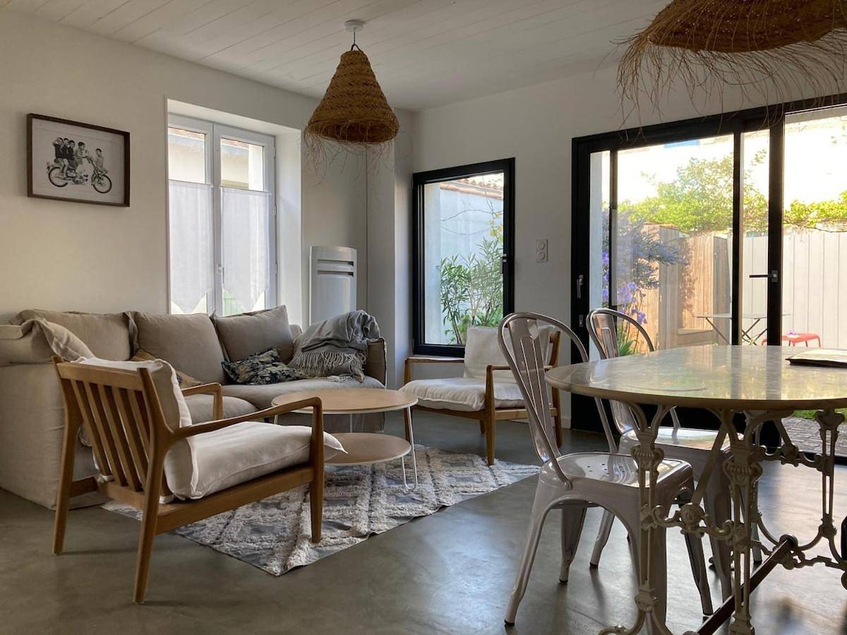 Three-Bedroom House in Saint-Clément-des-Baleines, Région de La Rochelle