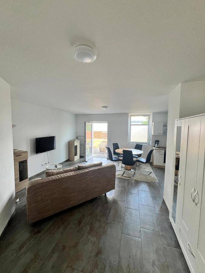 Ferienwohnung für 5 Personen, mit Garten in Oranienburg