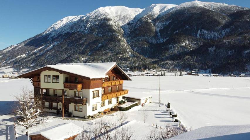 Maison d’hôte pour 2 personnes, avec Balcon et Terrasse ainsi que Jardin et Vue à Achensee - 3