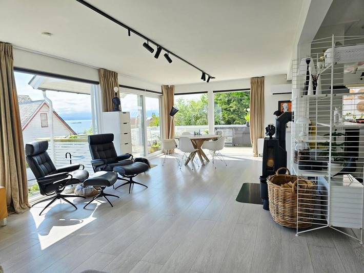 Ferienhaus für 7 Personen, mit Balkon und Terrasse sowie Garten und Ausblick in Molde - 3