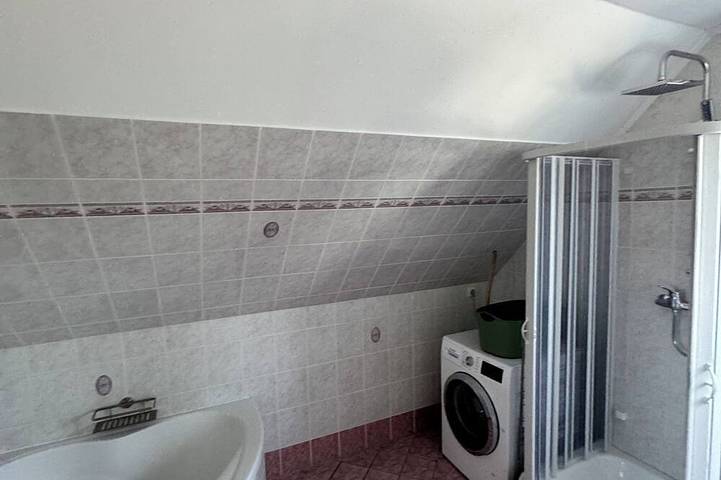 Ganze Wohnung, Schönes Ferien Apartment/ Monteurswohnung in Königs Wusterhausen in Zernsdorf, Königs Wusterhausen