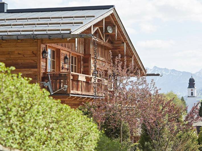 Chalet für 6 Personen, mit Ausblick und Sauna sowie Balkon in Ofterschwang