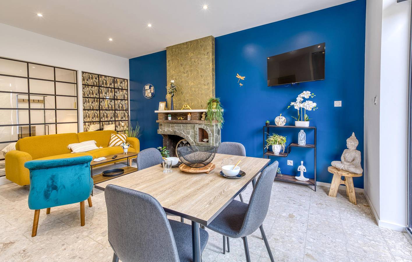 Appartement de vacances entier, Charmant appartement avec jardin, WiFi et parking près de la rivière et des restaurants in La Tremblade, Côte de Beauté