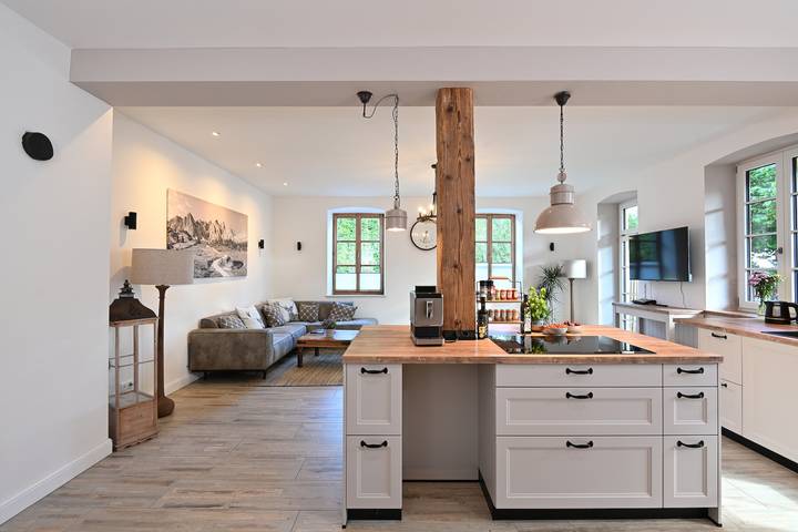 Ferienwohnung für 4 Personen, mit Garten und Terrasse, mit Haustier in Polling