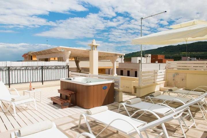 Chambre d’hôte pour 2 personnes, avec jardin et jacuzzi à Fasano - 2