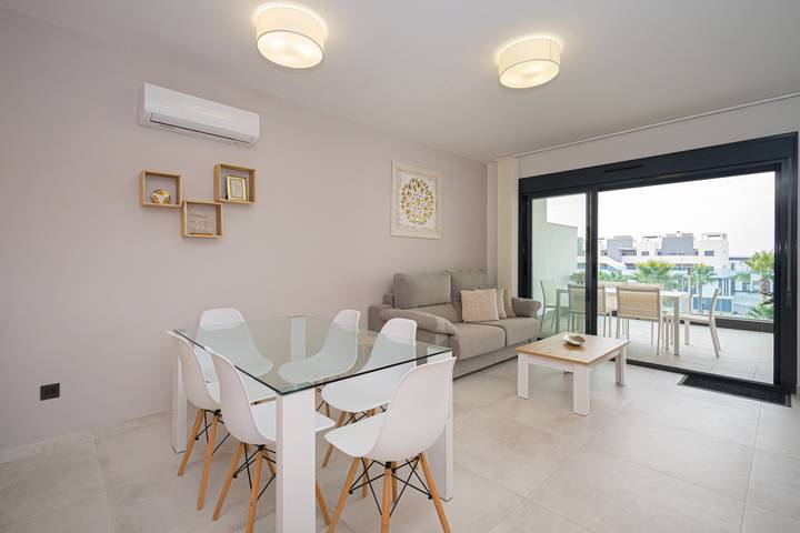 Ferienwohnung für 4 Personen, mit Whirlpool und Terrasse sowie Pool und Sauna in Guardamar del Segura - 4