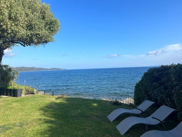 Location de vacances pour 6 personnes, avec terrasse et jardin dans Office De Tourisme De Saint Florent