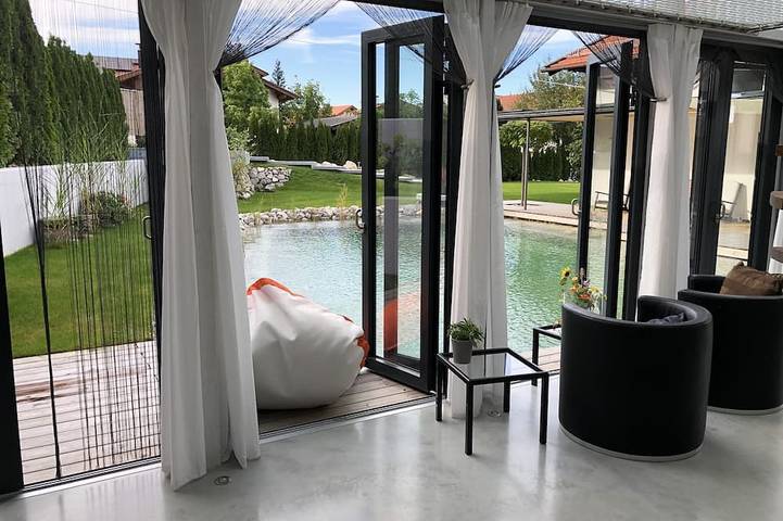 Ferienwohnung für 2 Personen, mit Pool und Terrasse sowie Garten - 1