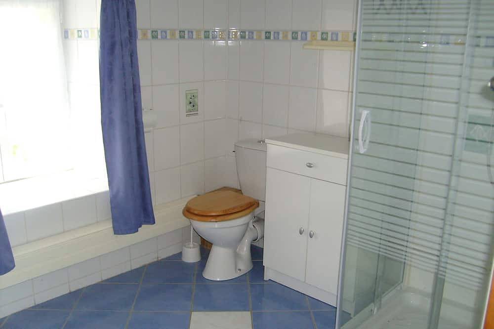 Soleil (2 Chambres - 4/5 personnes) in Vouvant, Fontenay-le-Comte