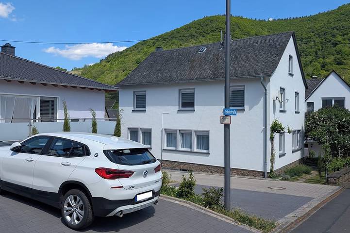 Ferienwohnung für 4 Personen, mit Garten in Ellenz-Poltersdorf