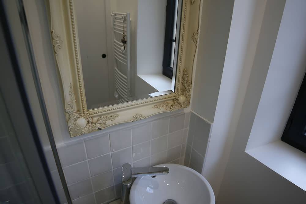 Appartement entier, Villa Joséphine, appt 2-4 personnes, bord de mer, à Asnelles, à 300m de la plage in Asnelles, Côte de Nacre