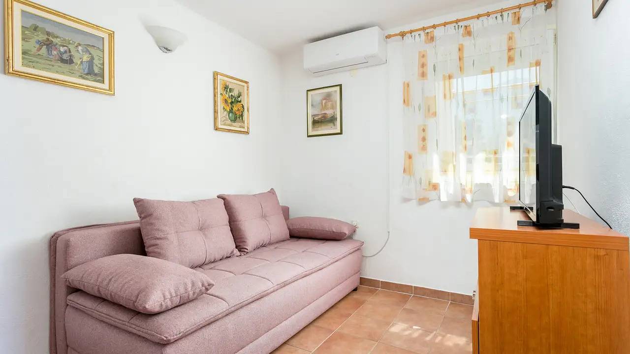 Ganze Ferienwohnung, Ferienwohnung für 4 Personen (28 m²) in Baska Voda in Baska Voda, Makarska Riviera