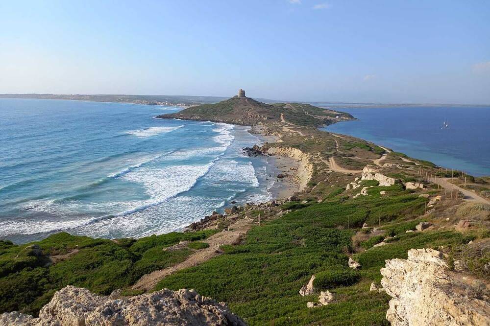 Ganze Wohnung, Large two-room apartment on the first floor, with balcony and bathroom. in Cabras, Stagno di Càbras