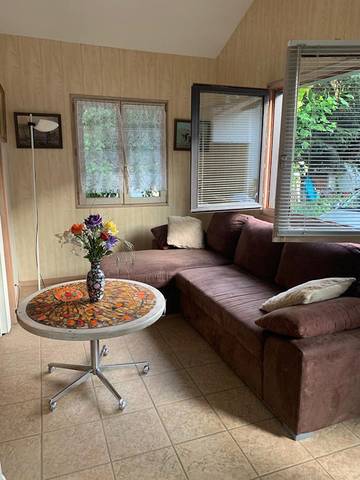 Chalet pour 4 personnes, avec terrasse dans le Doubs
