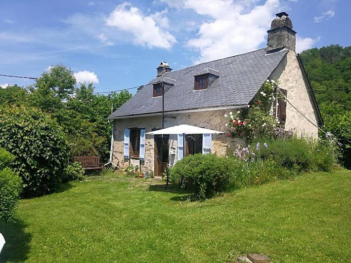 Maison de vacances pour 4 personnes, avec Terrasse ainsi que Jardin et Vue à Barriac-les-Bosquets