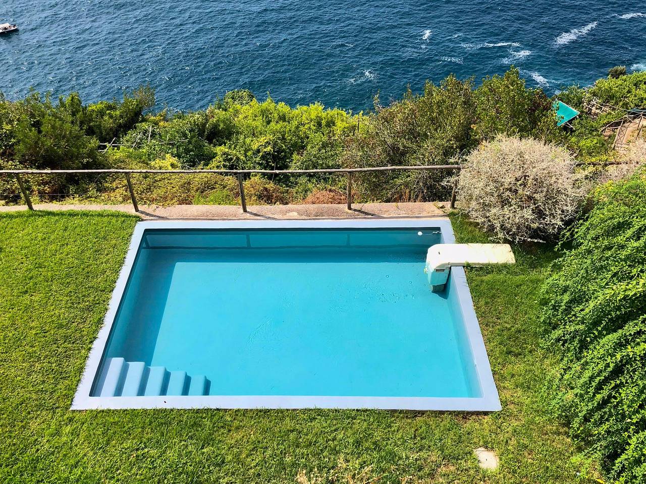 Villa con piscina e accesso al mare a Maiori in Maiori, Costiera amalfitana