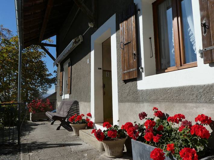 Gîte pour 6 personnes, avec jardin et terrasse, animaux acceptés à Lucinges
