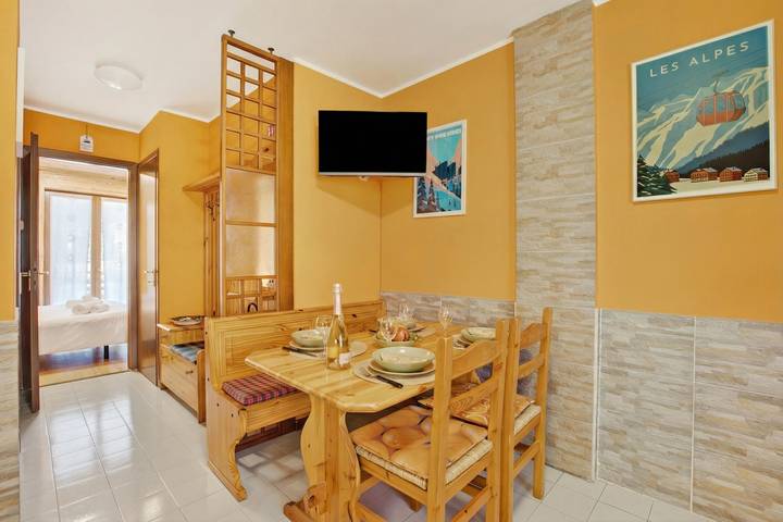 Gîte pour 3 personnes, avec terrasse, animaux acceptés à Oulx