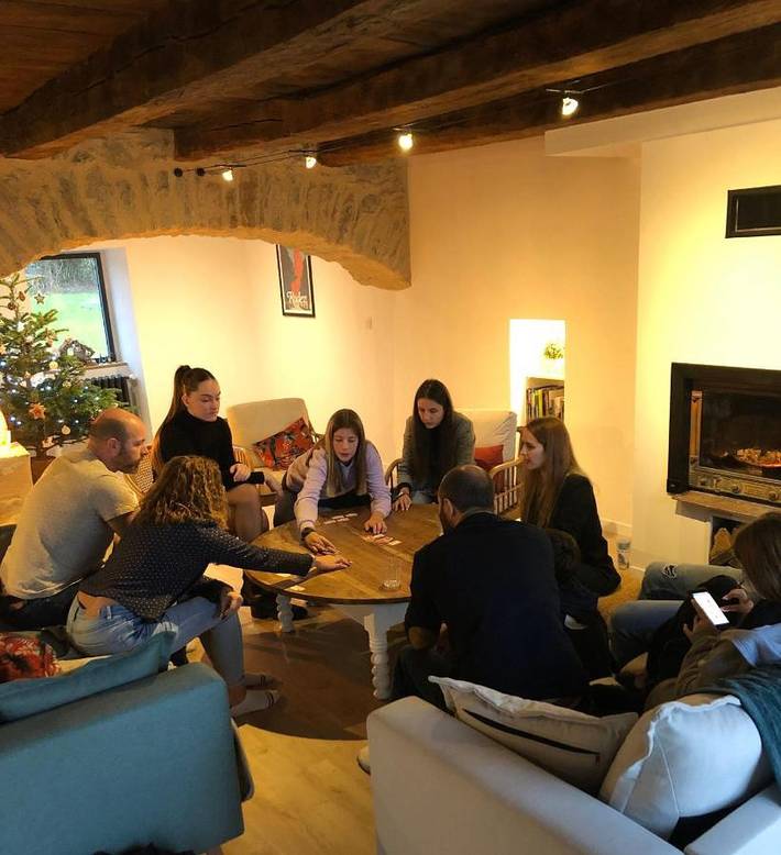 Location de vacances pour 10 personnes, avec jardin ainsi que piscine et vue à Rieupeyroux - 2