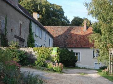 Gîte pour 3 personnes, avec terrasse à Clamecy