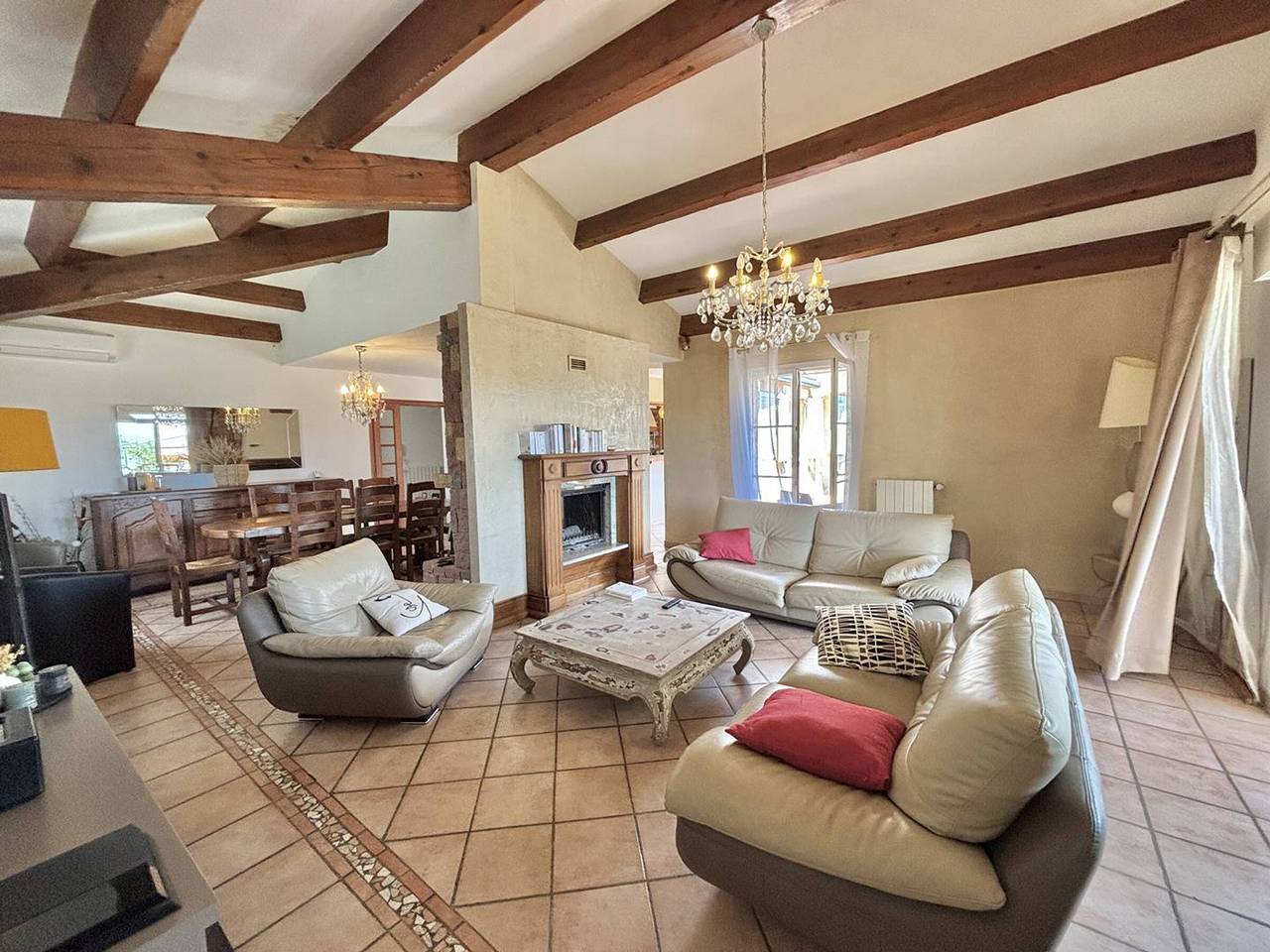 Villa spacieuse avec piscine et climatisation à Ajaccio in Ajaccio, Région d'Ajaccio