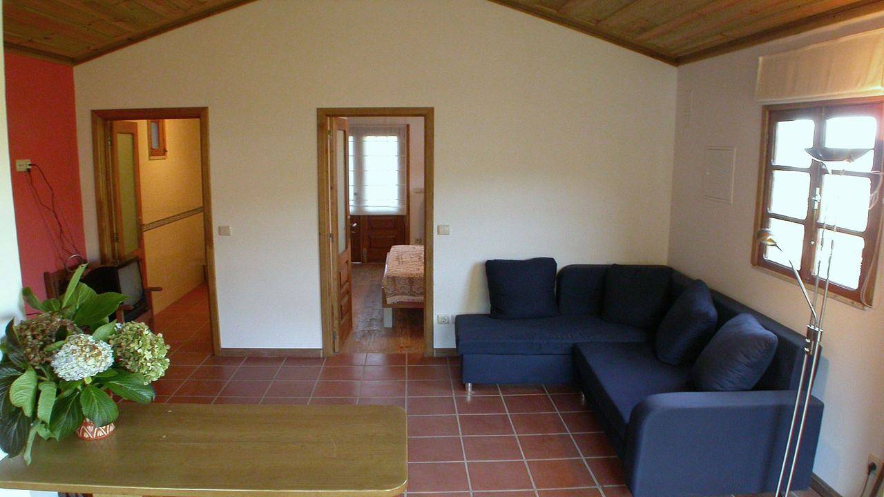 Vacation house for 2 people with terrace in Gondufe, Viana do Castelo District