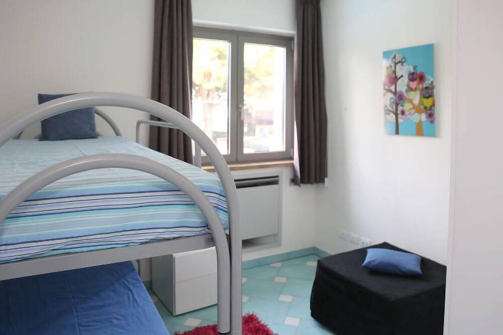 Apartamento entero, Appartamento 3 by Interhome in Terracina, Agro Pontino