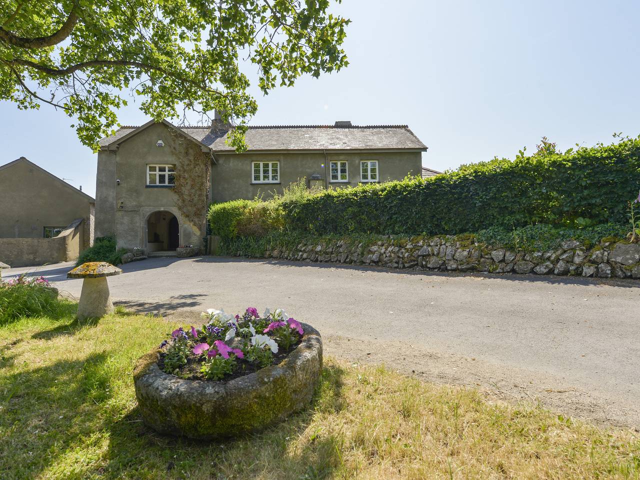 Twelve Oaks Farmhouse in Newton Abbot, Devon