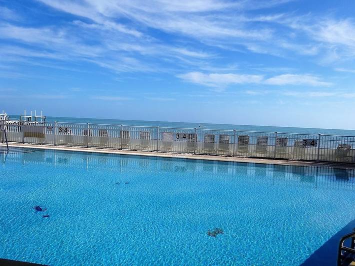 Villa for 6 people, with hot tub and pool as well as yard in Florida Keys