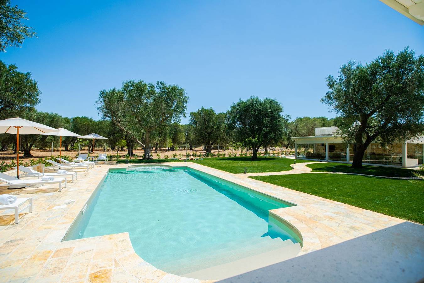 Trulli margherita in Francavilla Fontana, Salento