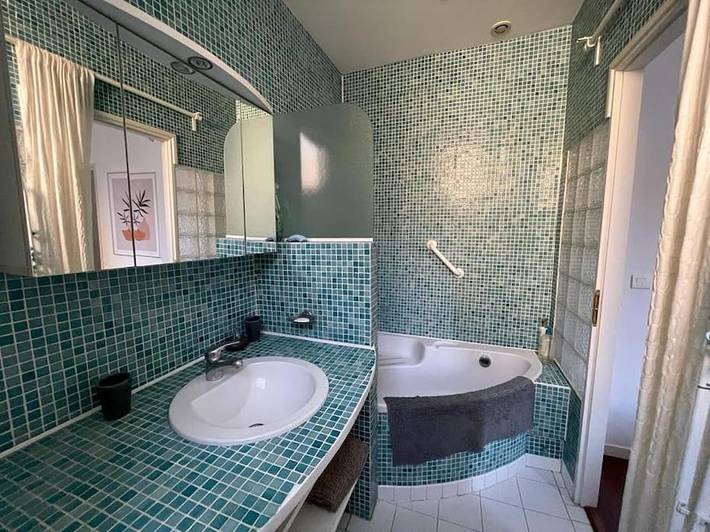 Gîte pour 4 personnes, avec terrasse dans Office De Tourisme De Montpellier - 4