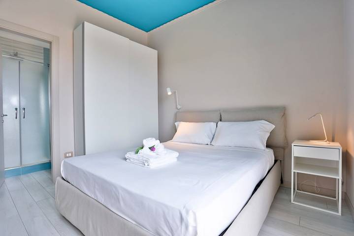 Ganze Wohnung, Ferienwohnung für 2 Personen mit Balkon/Terrasse in Neapel, Neapel Provinz