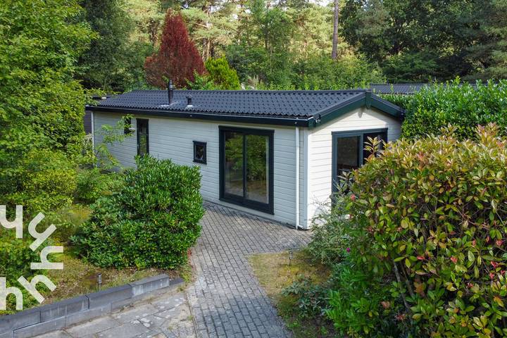 Chalet voor 3 personen, met terras en tuin in Drenthe