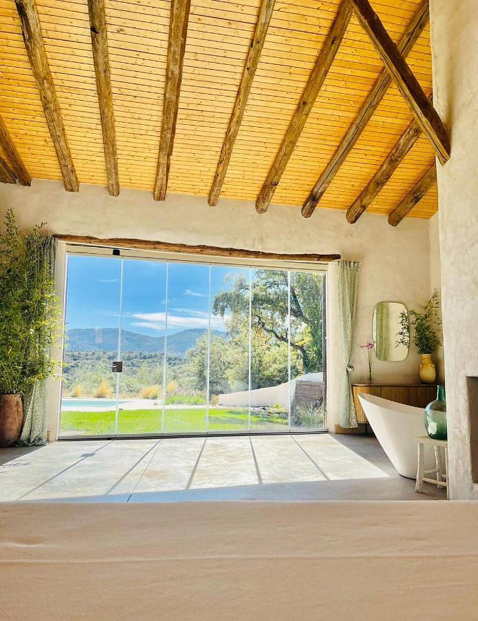 Casa rural para 2 personas, con Terraza y Jardín además de Piscina y Vistas en Horcajo de los Montes - 4