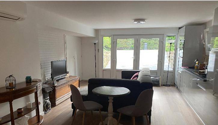 Gîte pour 2 personnes, avec terrasse et vue, animaux acceptés à Chens-sur-Léman - 2