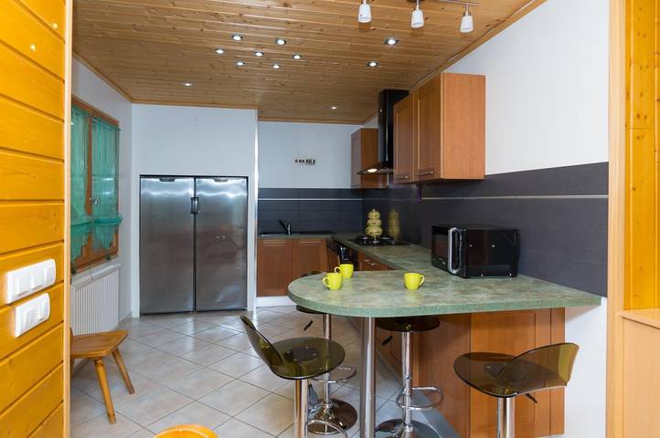 Gîte pour 5 personnes, avec terrasse dans Le Pleynet Les Sept Laux - 4