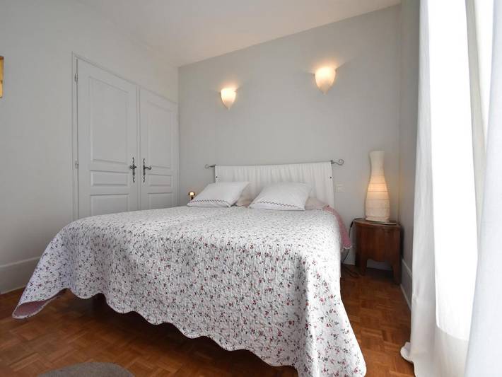Location de vacances pour 6 personnes, avec jardin et terrasse à Yèvre-la-Ville - 2