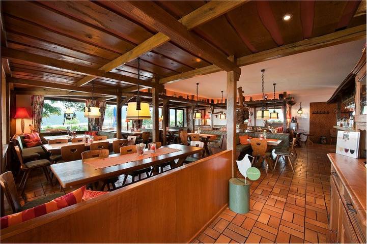 Hotel für 2 Personen, mit Sauna und Garten sowie Balkon in Rhön-Bayern - 2