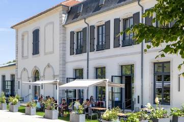 Hôtel pour 2 personnes, avec vue et jardin à Vandœuvre-lès-Nancy
