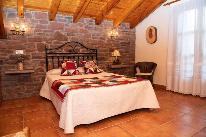Apartamento de vacaciones para 4 personas, con jardín y vistas en Pirineo Catalan - 2