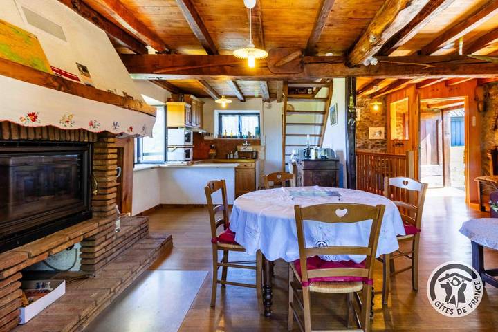 Gîte pour 4 personnes, avec jardin, animaux acceptés dans l' Ariège - 4