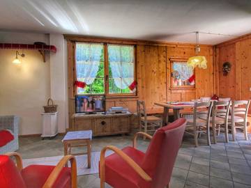 Casa Vacanza per 9 Persone in Bellamonte, Dolomiti Occidentali, Foto 4