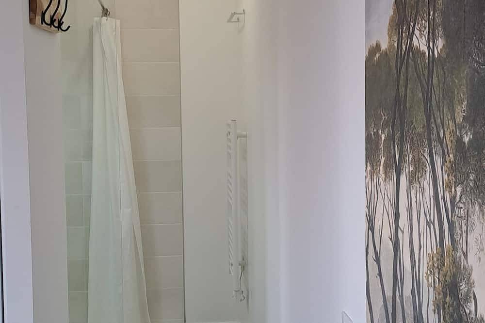 Entire apartment, T2 new, great comfort, quartier les Carmes, Figeac in Figeac, Massif Central