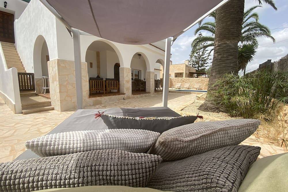 \"Villa Maria\" for 6 people with pool & walking distance to the beach in Cala Llombards, Santanyí