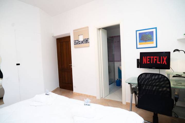 Ganze Wohnung, Ferienwohnung für 2 Personen mit Pool in Castel Gandolfo, Parco Regionale dei Castelli Romani