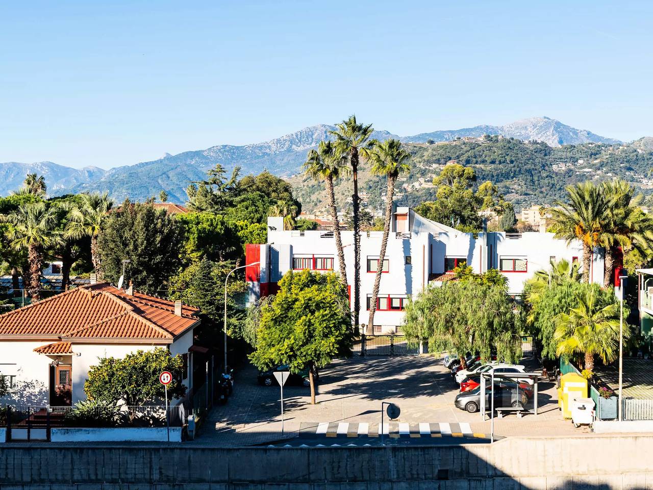 Apartamento entero, 2 estancias 4 Personas in Bordighera, Riviera di Ponente