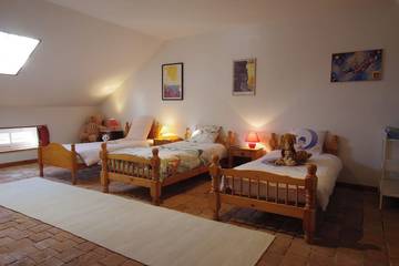 Location De Vacances pour 10 Personnes dans Blanot, Parc naturel régional du Morvan, Photo 3