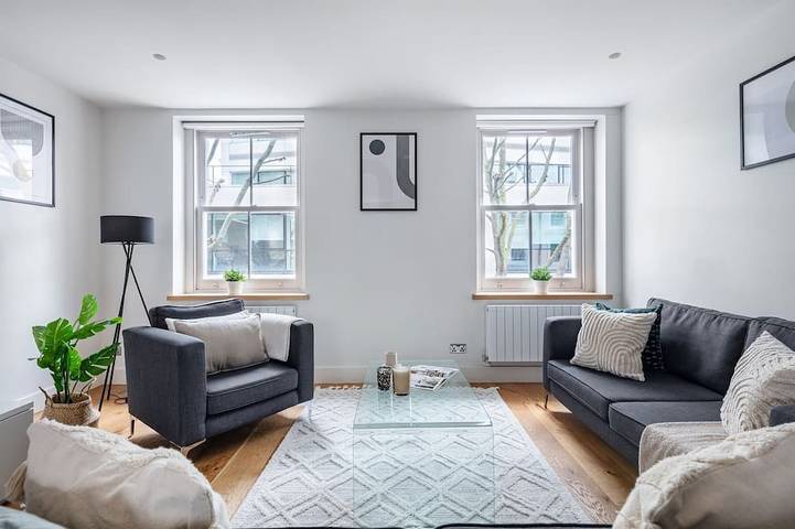 Vacation rental for 8 people in Camden