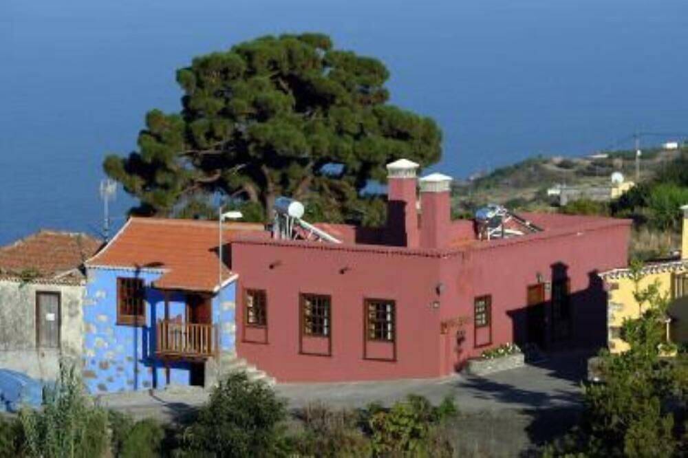 Cha Miquela Roja, Turismo rural cerca de las estrellas in La Galga, San Andrés y Sauces
