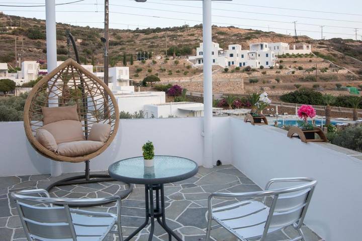 Location de vacances pour 4 personnes, avec vue et terrasse dans Platis Gialos Sifnos - 4